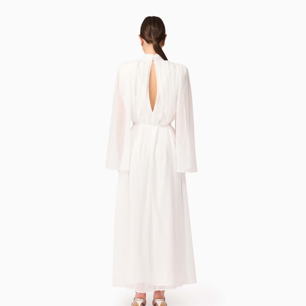 Elliatt Melissa Long Sleeve Gown in White Size L NWT Flaw Noted- Belt Missing!!! - Picture 3 of 7